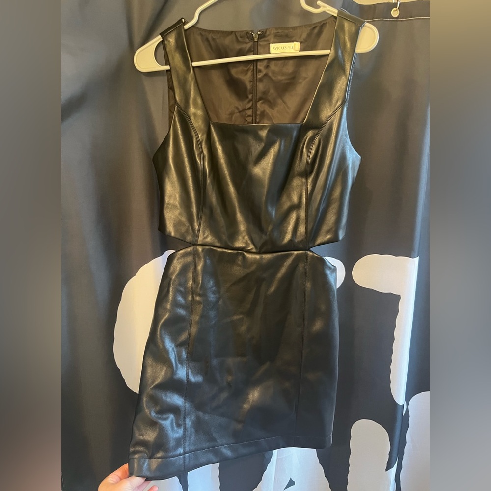 Avec Les Filles Cutout Romper size small - Picture 4 of 7